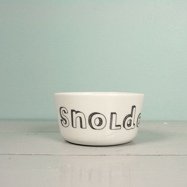 Snolder skål i hvid porcelæn fra Liebe