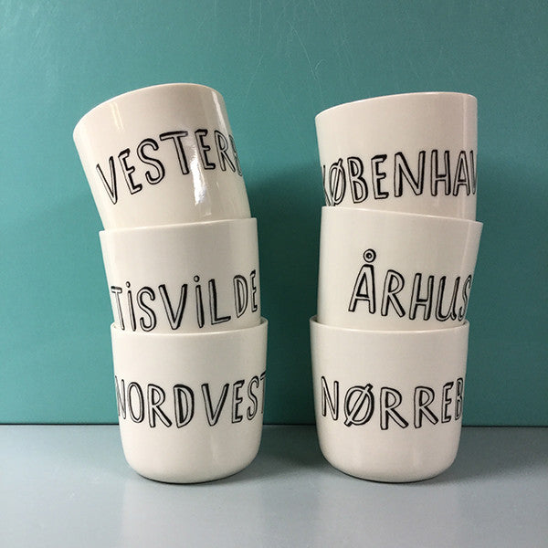 Kopper med bynavne fra Liebe